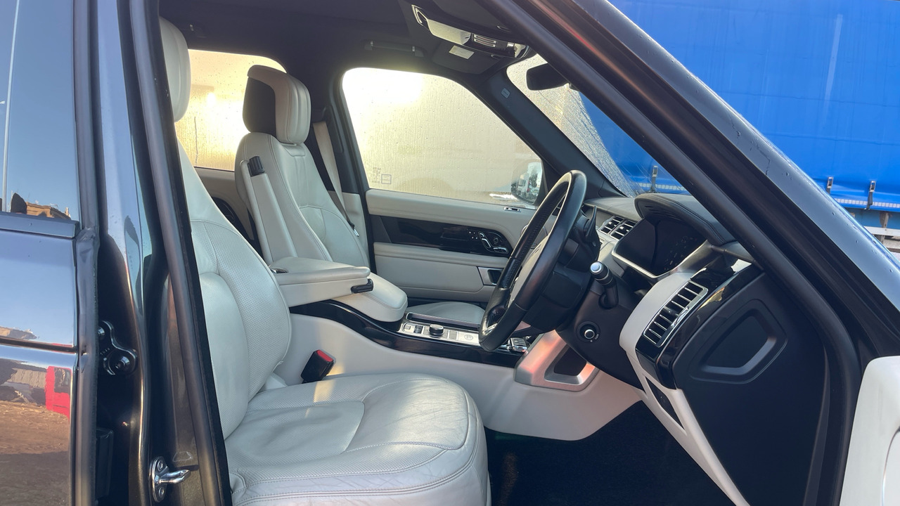 Land Rover Range Rover 3.0 SDV6 VOGUE - SUV: Foto 5 Land Rover Range Rover 3.0 SDV6 VOGUE - SUV: Foto 5