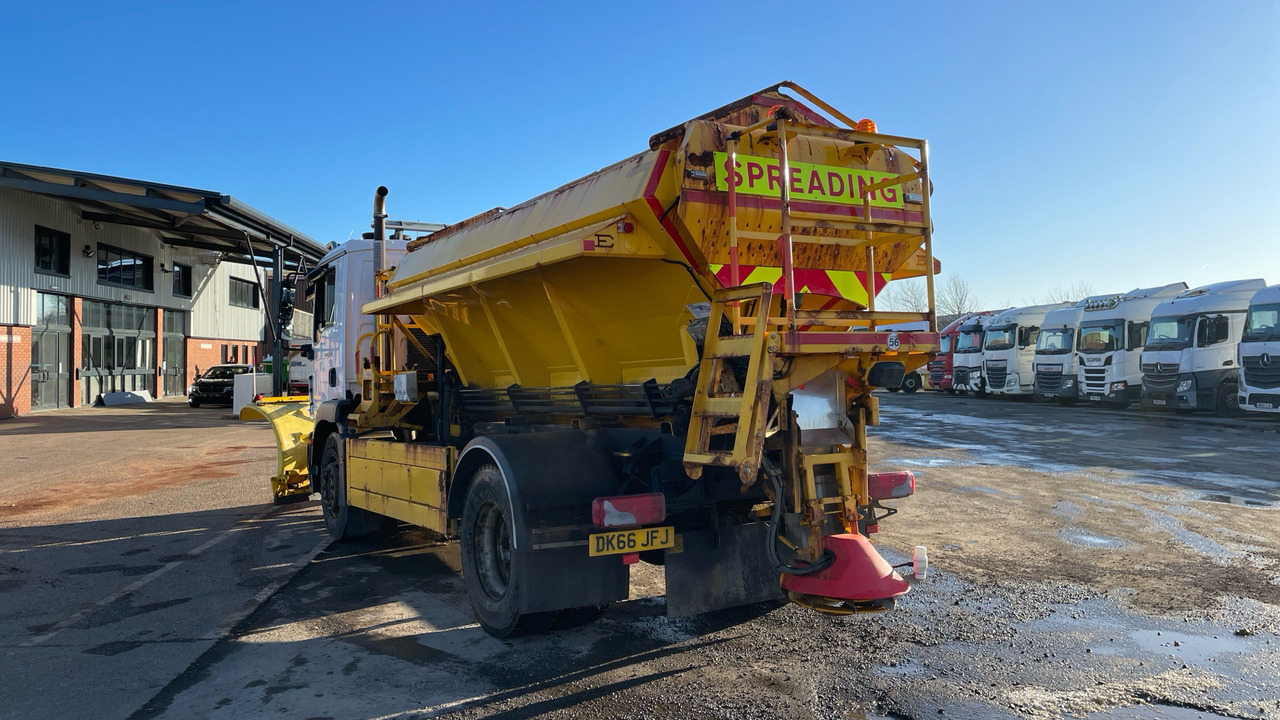 MAN TG-M 18.250 - Utilaj deszăpezire: Foto 3 MAN TG-M 18.250 - Utilaj deszăpezire: Foto 3