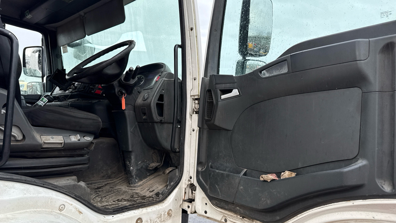 MAN TG-M 26.340 - Camion cisternă: Foto 5 MAN TG-M 26.340 - Camion cisternă: Foto 5