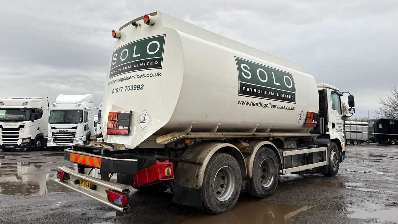 MAN TG-M 26.340 - Camion cisternă: Foto 4 MAN TG-M 26.340 - Camion cisternă: Foto 4