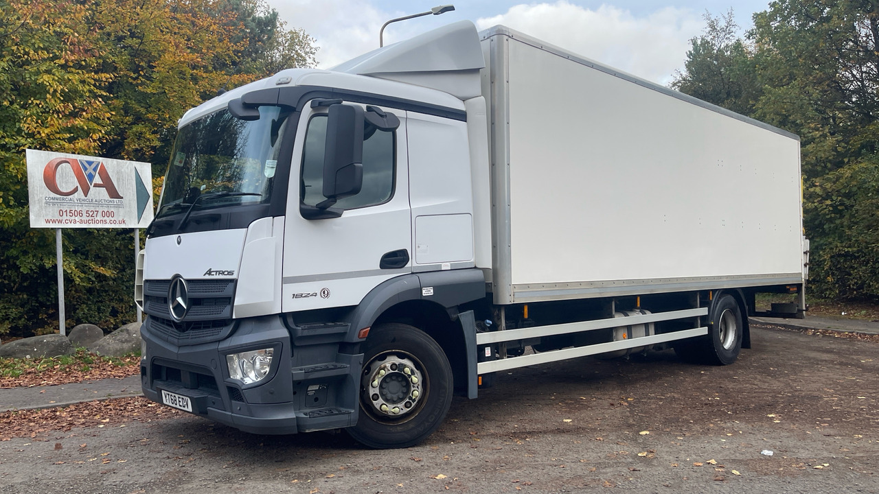 MERCEDES-BENZ ACTROS 1824 - Camion furgon: Foto 2 MERCEDES-BENZ ACTROS 1824 - Camion furgon: Foto 2