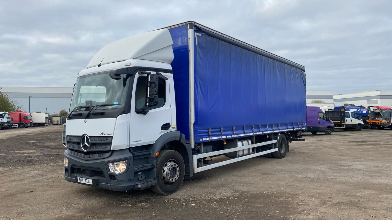 MERCEDES-BENZ ANTOS  1824 - Camion cu prelată: Foto 2 MERCEDES-BENZ ANTOS  1824 - Camion cu prelată: Foto 2