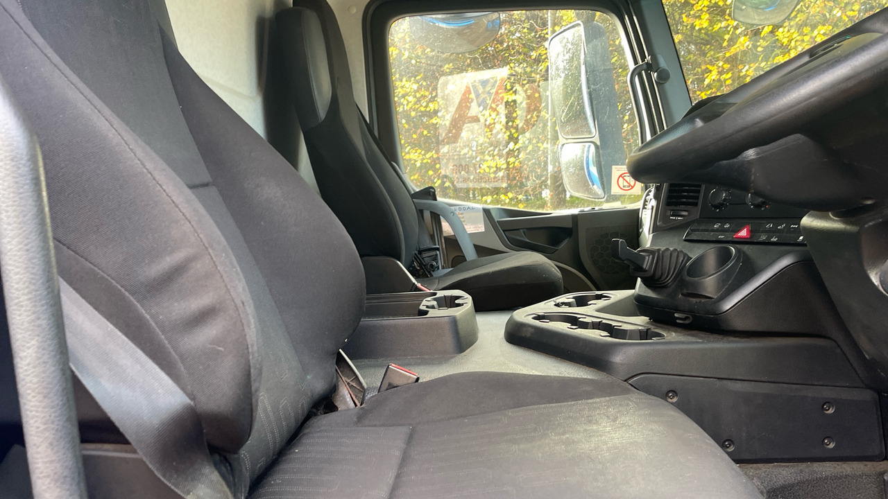 MERCEDES-BENZ ANTOS 2532 - Camion cu prelată: Foto 5 MERCEDES-BENZ ANTOS 2532 - Camion cu prelată: Foto 5