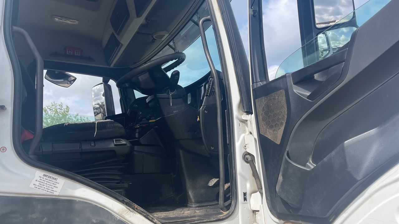 MERCEDES-BENZ AROCS 3240 - Camion basculantă, Camion cu macara: Foto 5 MERCEDES-BENZ AROCS 3240 - Camion basculantă, Camion cu macara: Foto 5