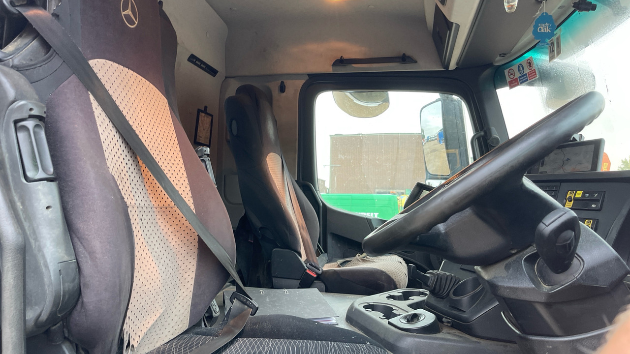 MERCEDES-BENZ AROCS - Camion basculantă, Camion cu macara: Foto 5 MERCEDES-BENZ AROCS - Camion basculantă, Camion cu macara: Foto 5