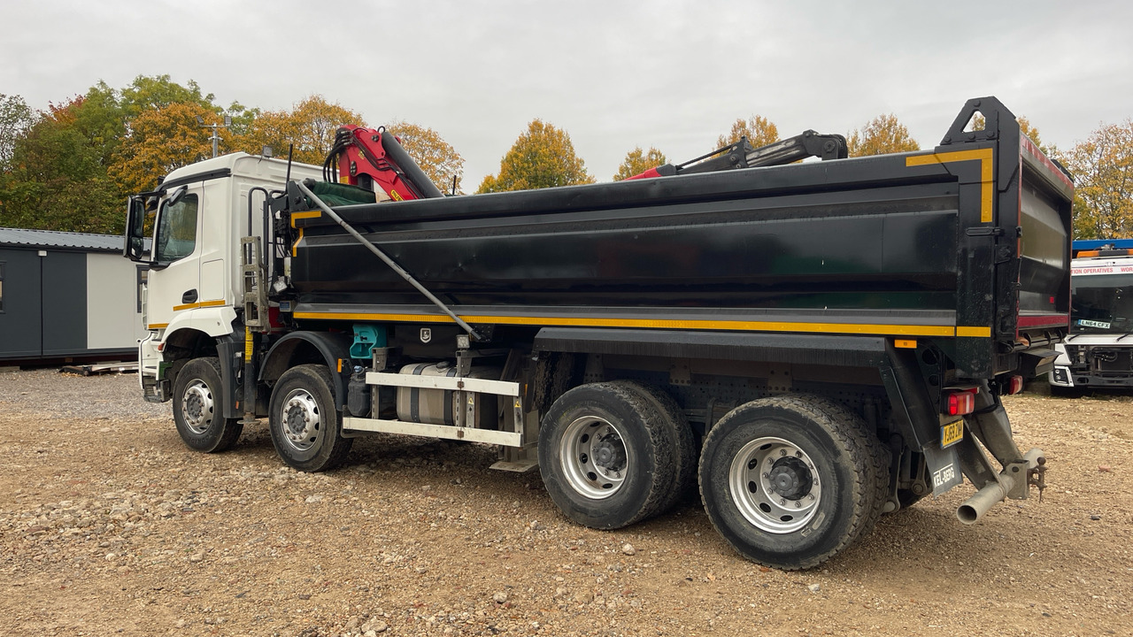 MERCEDES-BENZ AROCS - Camion basculantă, Camion cu macara: Foto 3 MERCEDES-BENZ AROCS - Camion basculantă, Camion cu macara: Foto 3