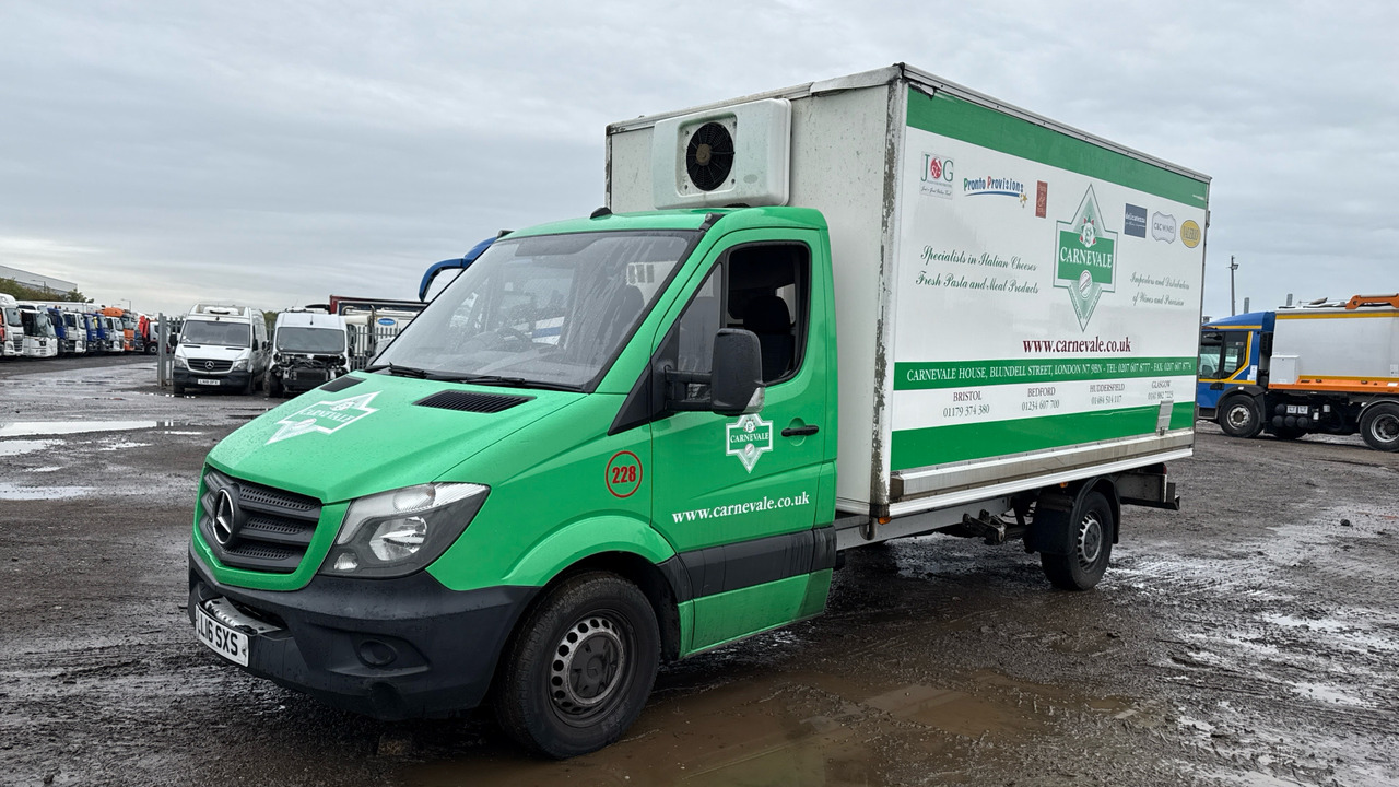 MERCEDES-BENZ SPRINTER 313 CDI - Camion şasiu: Foto 2 MERCEDES-BENZ SPRINTER 313 CDI - Camion şasiu: Foto 2