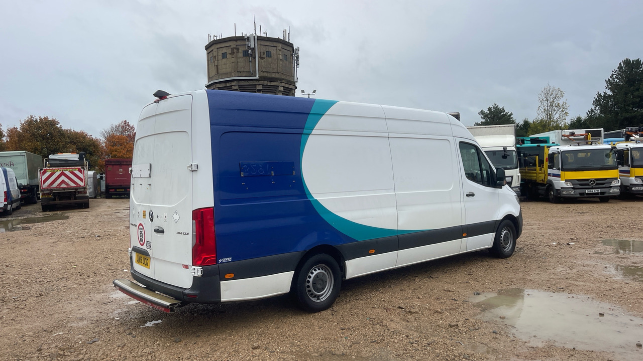 MERCEDES-BENZ SPRINTER 314 CDI - Dubă: Foto 4 MERCEDES-BENZ SPRINTER 314 CDI - Dubă: Foto 4