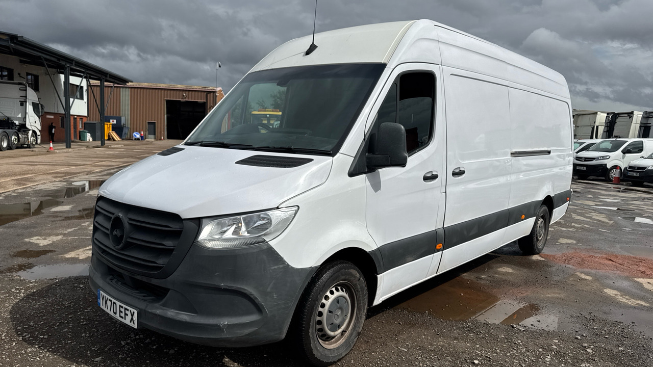 MERCEDES-BENZ SPRINTER 315 CDI Progressive - Dubă: Foto 2 MERCEDES-BENZ SPRINTER 315 CDI Progressive - Dubă: Foto 2