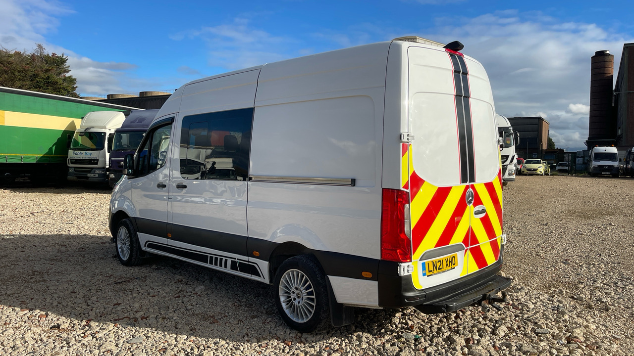 MERCEDES-BENZ SPRINTER 315 CDI - Autoutilitară cabină dublă: Foto 3 MERCEDES-BENZ SPRINTER 315 CDI - Autoutilitară cabină dublă: Foto 3