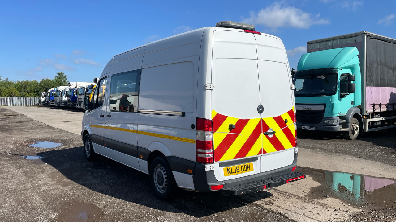 MERCEDES-BENZ SPRINTER 3314 CDI - Transport persoane: Foto 3 MERCEDES-BENZ SPRINTER 3314 CDI - Transport persoane: Foto 3