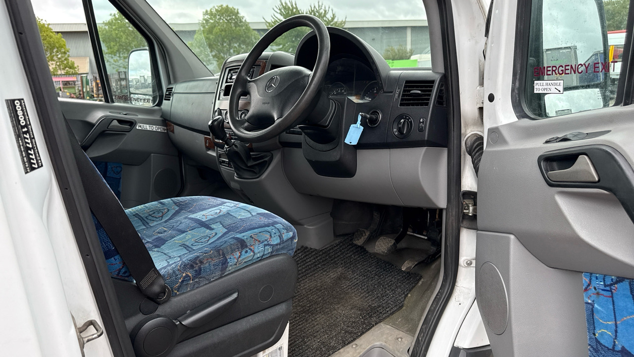 MERCEDES-BENZ SPRINTER 515 CDI - Microbuz, Transport persoane: Foto 5 MERCEDES-BENZ SPRINTER 515 CDI - Microbuz, Transport persoane: Foto 5