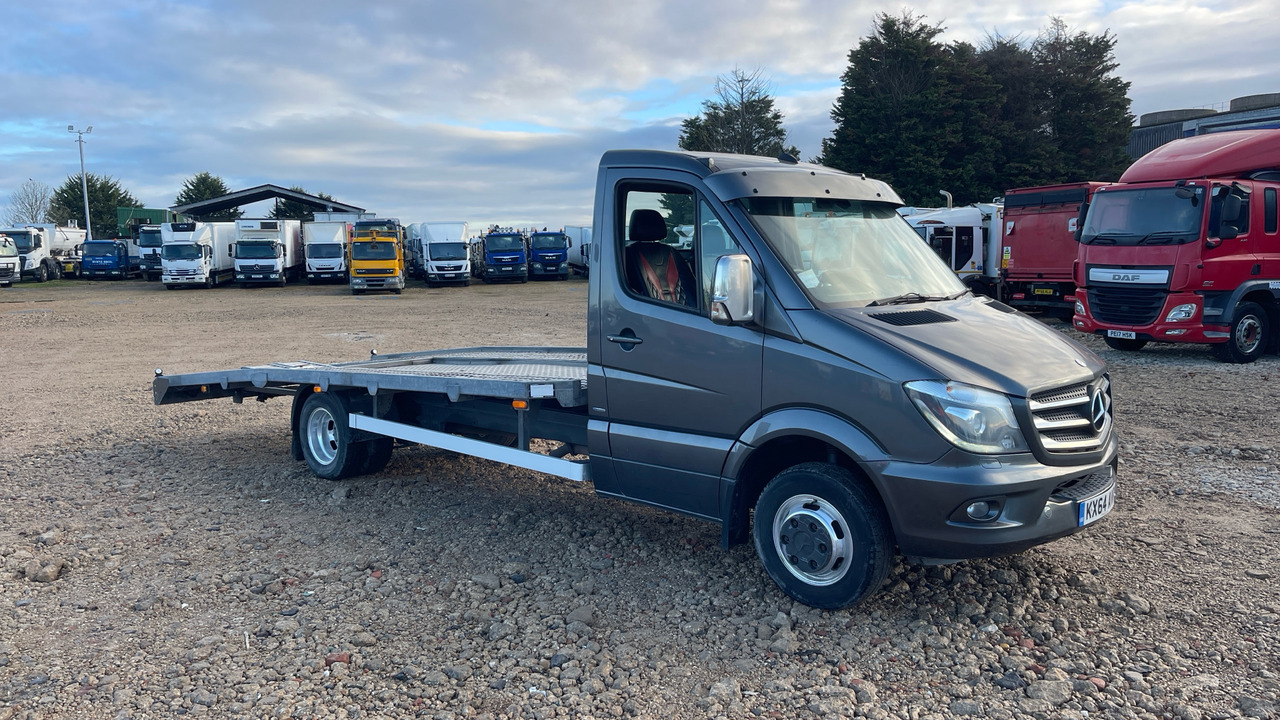 MERCEDES-BENZ SPRINTER 519 CDI - Camion transport auto: Foto 1 MERCEDES-BENZ SPRINTER 519 CDI - Camion transport auto: Foto 1