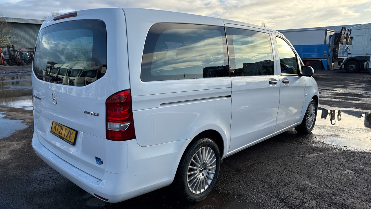 MERCEDES-BENZ VITO 114 CDI - Microbuz, Transport persoane: Foto 4 MERCEDES-BENZ VITO 114 CDI - Microbuz, Transport persoane: Foto 4