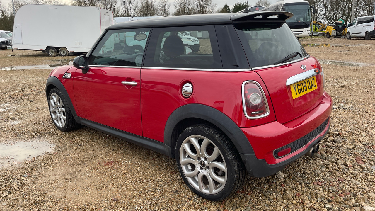 MINI COOPER COOPER S - Hatchback: Foto 3 MINI COOPER COOPER S - Hatchback: Foto 3