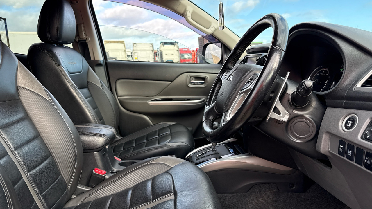 MITSUBISHI L200  DI-D 178 Barbarian - Pick-up, Autoutilitară cabină dublă: Foto 5 MITSUBISHI L200  DI-D 178 Barbarian - Pick-up, Autoutilitară cabină dublă: Foto 5