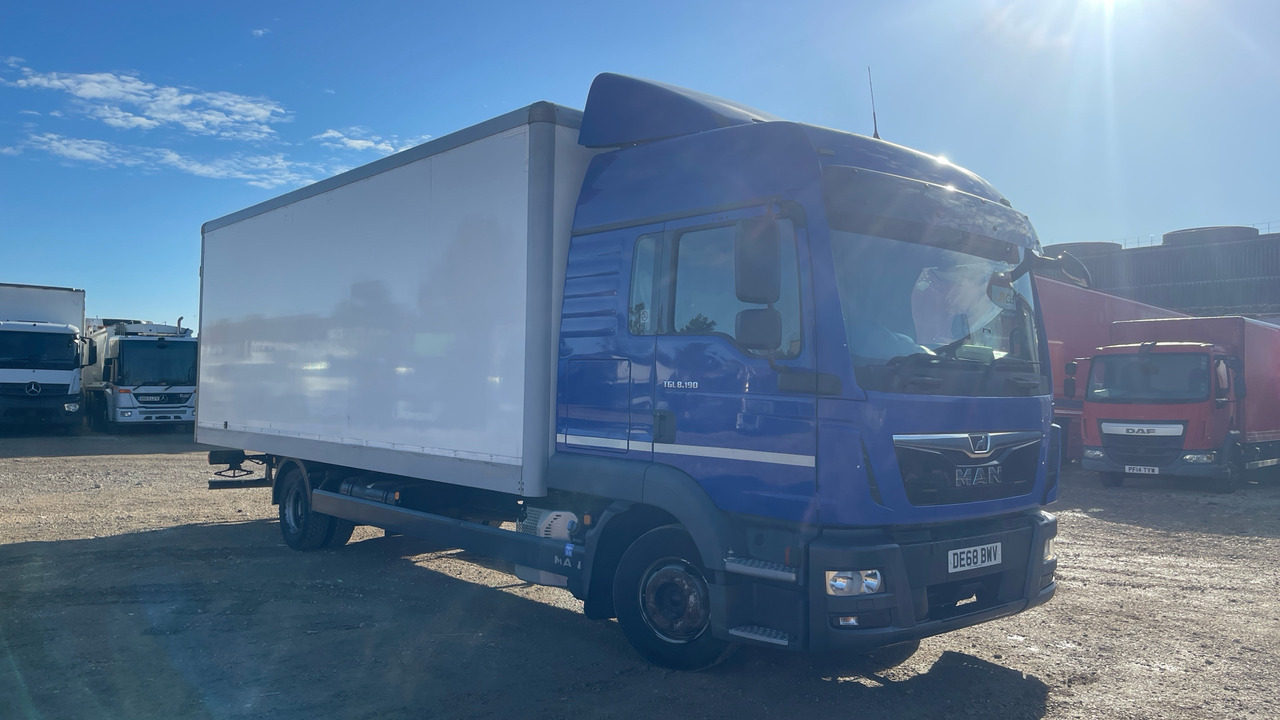 Man TGL 8.190 - Camion furgon: Foto 1 Man TGL 8.190 - Camion furgon: Foto 1
