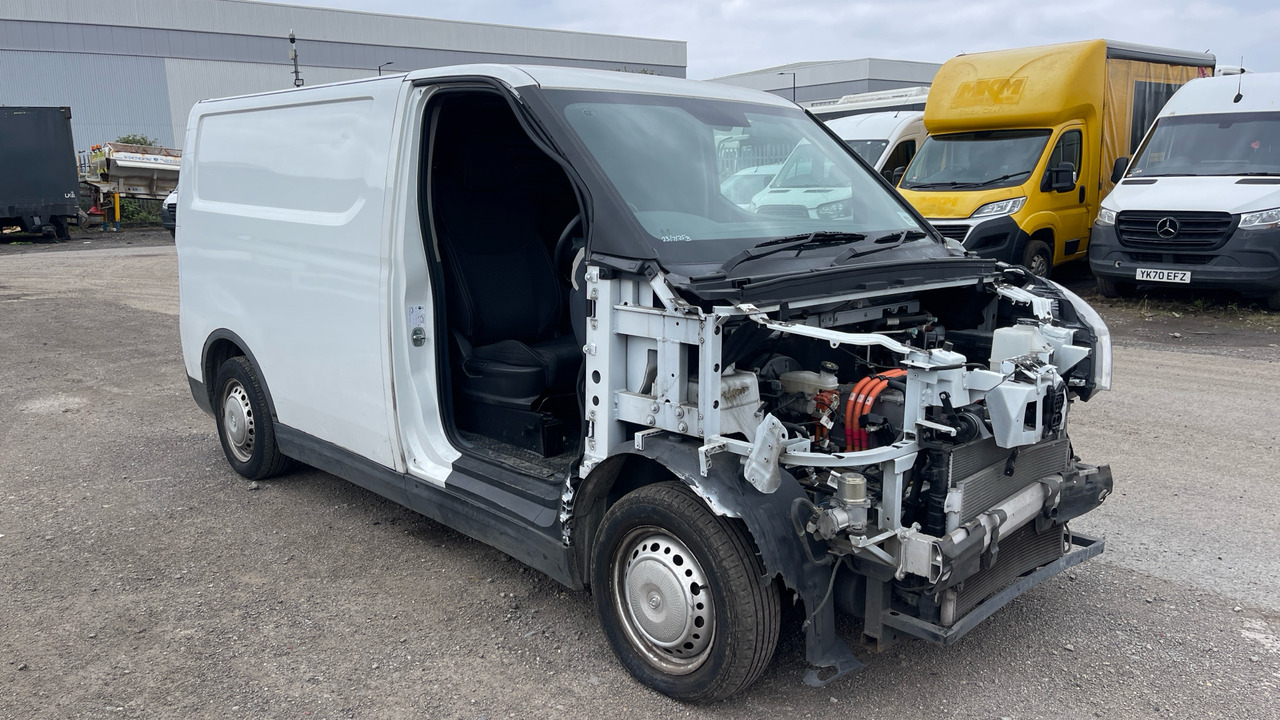 Maxus Deliver 3 90KW 35KWH - Autoutilitară compactă, Autoutilitară electrică: Foto 2 Maxus Deliver 3 90KW 35KWH - Autoutilitară compactă, Autoutilitară electrică: Foto 2