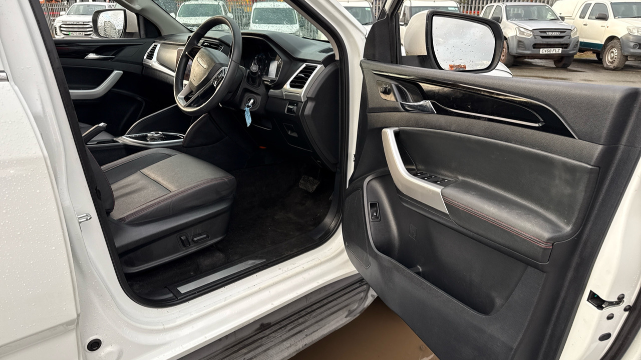 Maxus T90 130KW ELITE 88.5KWH EV - Pick-up, Autoutilitară cabină dublă: Foto 5 Maxus T90 130KW ELITE 88.5KWH EV - Pick-up, Autoutilitară cabină dublă: Foto 5