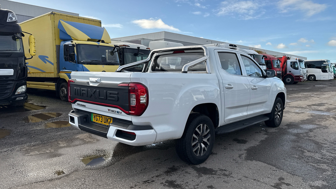 Maxus T90 130KW ELITE 88.5KWH EV - Pick-up, Autoutilitară cabină dublă: Foto 4 Maxus T90 130KW ELITE 88.5KWH EV - Pick-up, Autoutilitară cabină dublă: Foto 4