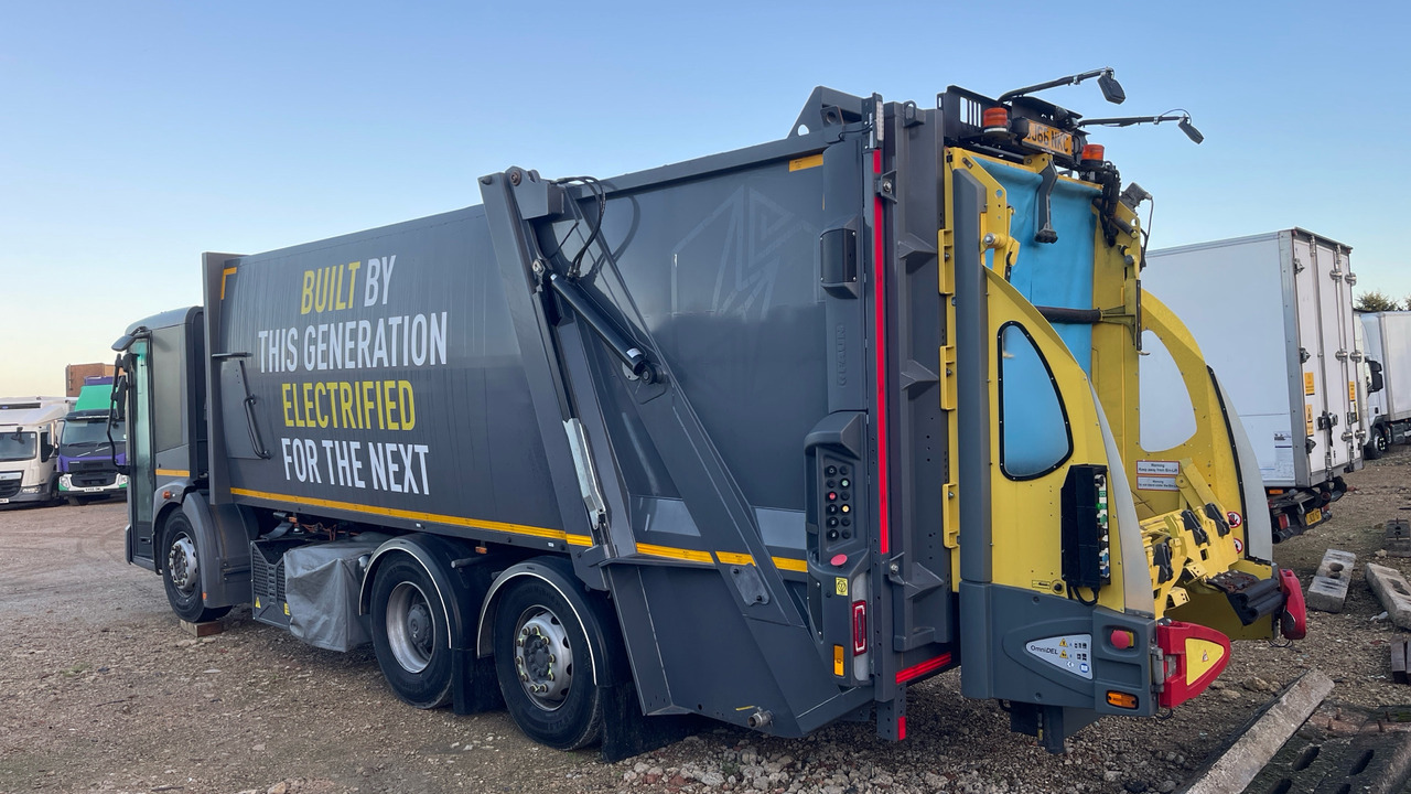 Mercedes-Benz Econic - Autogunoiere: Foto 4 Mercedes-Benz Econic - Autogunoiere: Foto 4