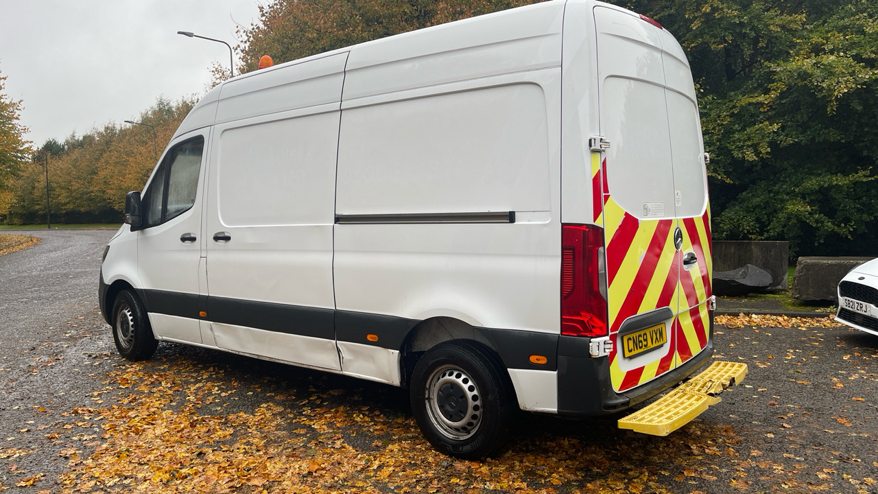 Mercedes-Benz Sprinter 314 CDI - Dubă: Foto 3 Mercedes-Benz Sprinter 314 CDI - Dubă: Foto 3