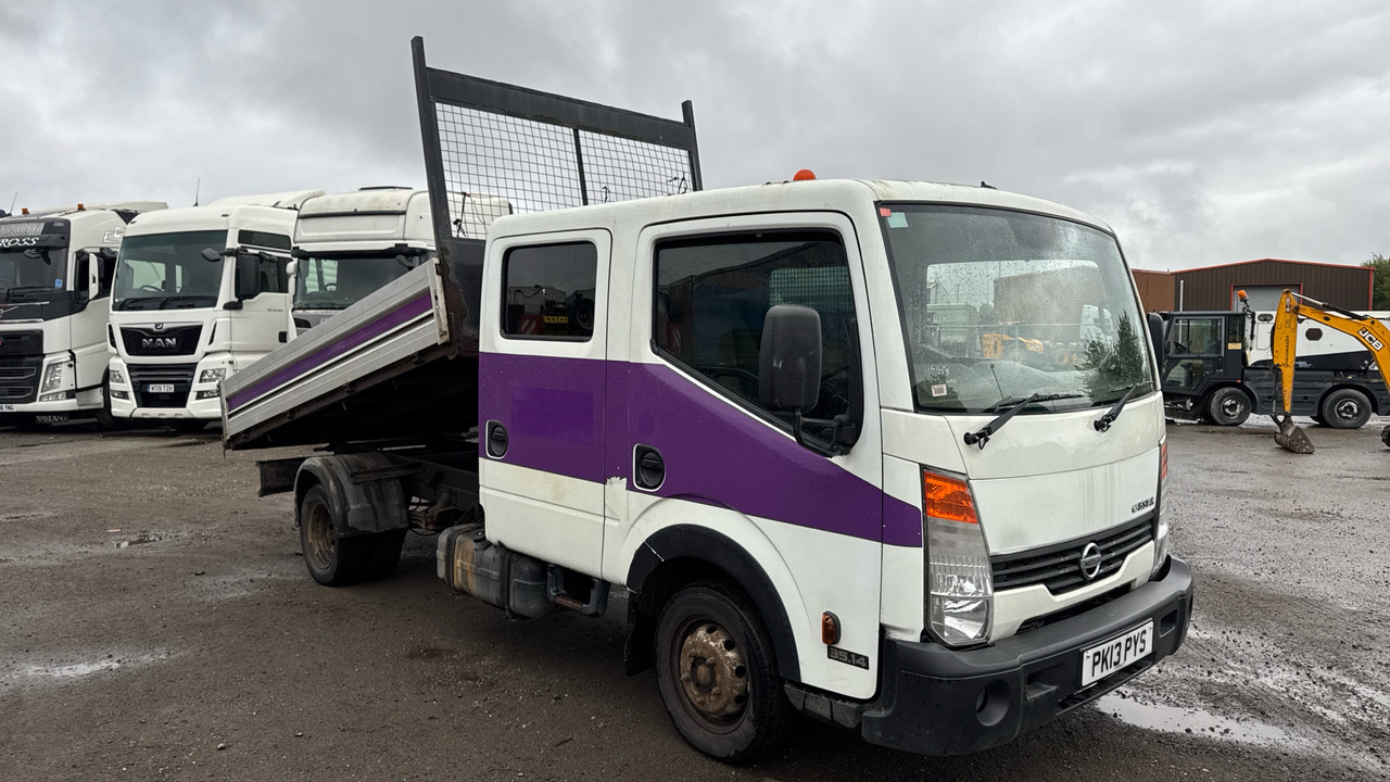 Nissan Cabstar 35.14 DCI - Camion basculantă: Foto 1 Nissan Cabstar 35.14 DCI - Camion basculantă: Foto 1