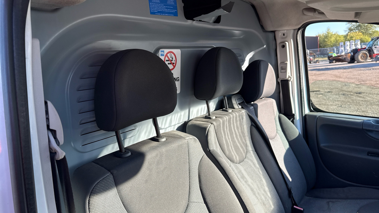 Autoutilitară compactă PEUGEOT EXPERT 1000 1.6 HDI 90PS: Foto 8