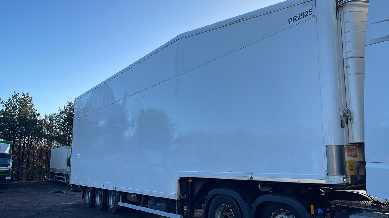 GRAY & ADAMS FRIDGE BOX DOUBLE DECK STEPFRAME - Remorcă: Foto 1 GRAY & ADAMS FRIDGE BOX DOUBLE DECK STEPFRAME - Remorcă: Foto 1