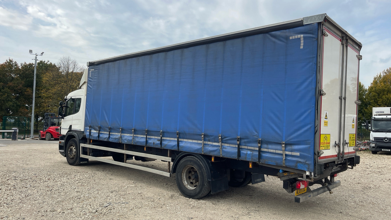 SCANIA P250 - Camion cu prelată: Foto 3 SCANIA P250 - Camion cu prelată: Foto 3