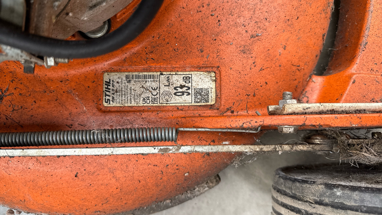 STIHL RM4 RTP - Echipamente de constructii: Foto 5 STIHL RM4 RTP - Echipamente de constructii: Foto 5