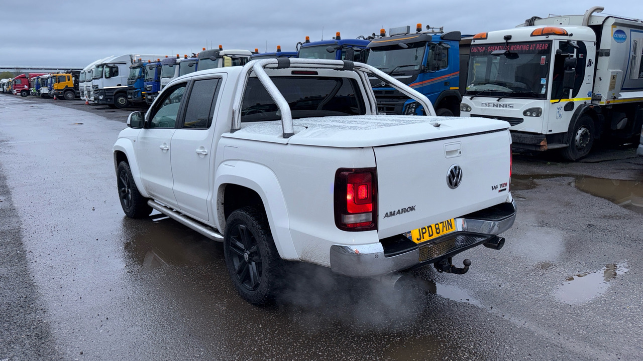 VOLKSWAGEN AMAROK HIGHLINE 3.0 V6 TDI 224PS - Pick-up, Autoutilitară cabină dublă: Foto 3 VOLKSWAGEN AMAROK HIGHLINE 3.0 V6 TDI 224PS - Pick-up, Autoutilitară cabină dublă: Foto 3