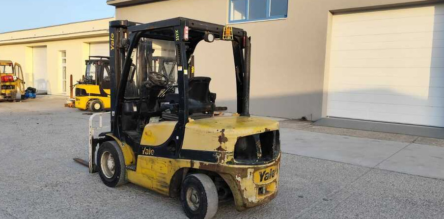 Yale GDP35VX - Stivuitor diesel: Foto 2 Yale GDP35VX - Stivuitor diesel: Foto 2