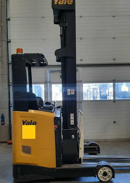 Yale MR14 - Stivuitor cu catarg retractabil: Foto 3 Yale MR14 - Stivuitor cu catarg retractabil: Foto 3