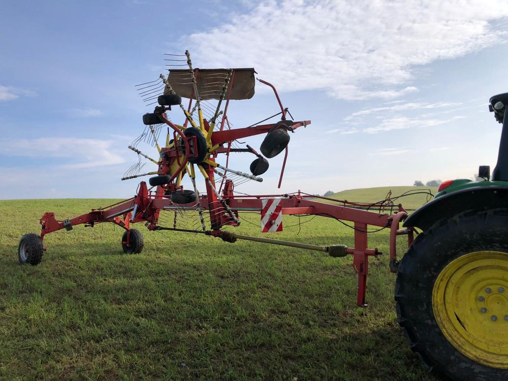 Zgrabiarka Pottinger 651A 6.5metra - Maşină de întors fânul: Foto 1 Zgrabiarka Pottinger 651A 6.5metra - Maşină de întors fânul: Foto 1
