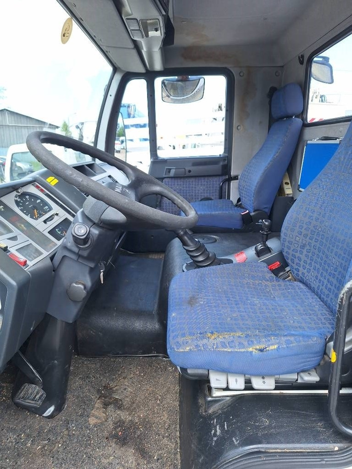 Camion cu nacela Bison TKA 30 KS: Foto 10 Camion cu nacela Bison TKA 30 KS: Foto 10