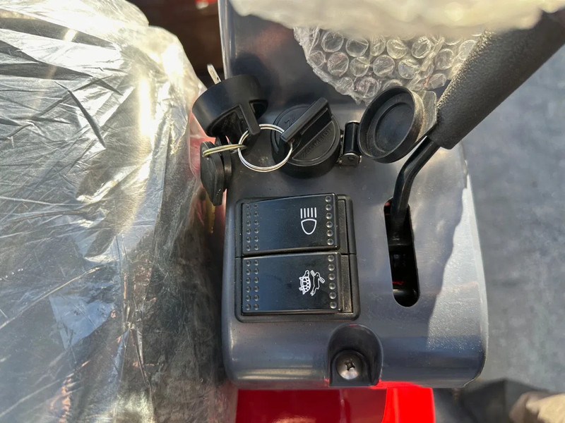 Leasing de Rhinoceros XN13 Rhinoceros XN13: Foto 10