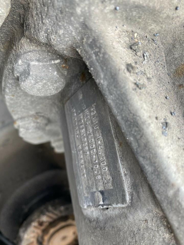 Atego 12 23 Hinterachse komplett Differential Übersetzung 43 10 - Axă spate pentru Camion: Foto 2 Atego 12 23 Hinterachse komplett Differential Übersetzung 43 10 - Axă spate pentru Camion: Foto 2
