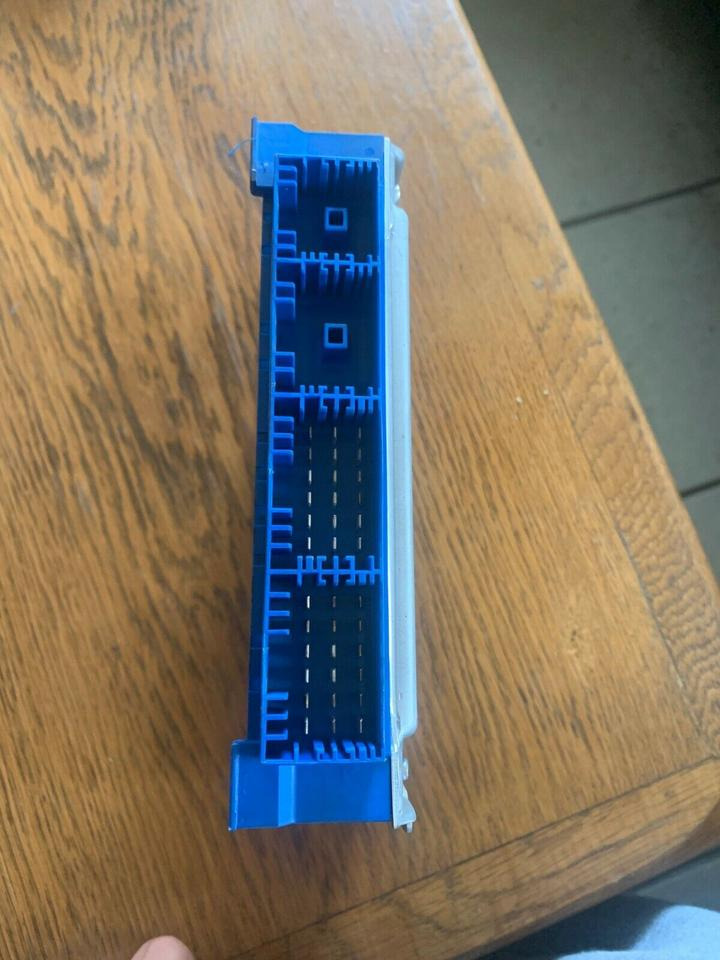 Atego Knorr-Bremse ABS Elektronik Steuergerät A 000 446 52 14 - Calculator de bord pentru Camion: Foto 2 Atego Knorr-Bremse ABS Elektronik Steuergerät A 000 446 52 14 - Calculator de bord pentru Camion: Foto 2