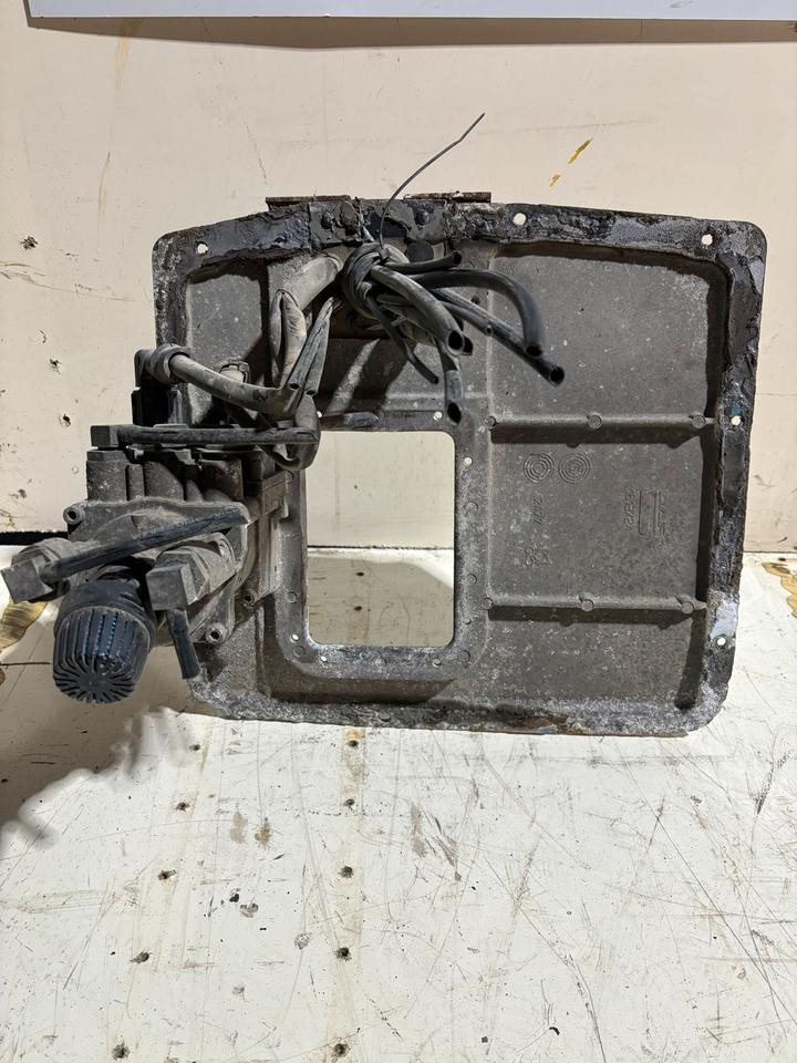 DAF CF XF Fußbremsventil 161372 WABCO 4800015000 - Supapă frână pentru Camion: Foto 2 DAF CF XF Fußbremsventil 161372 WABCO 4800015000 - Supapă frână pentru Camion: Foto 2