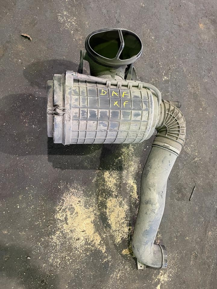 DAF XF Luftfilter Luftfilterkasten - Filtru de aer pentru Camion: Foto 1 DAF XF Luftfilter Luftfilterkasten - Filtru de aer pentru Camion: Foto 1