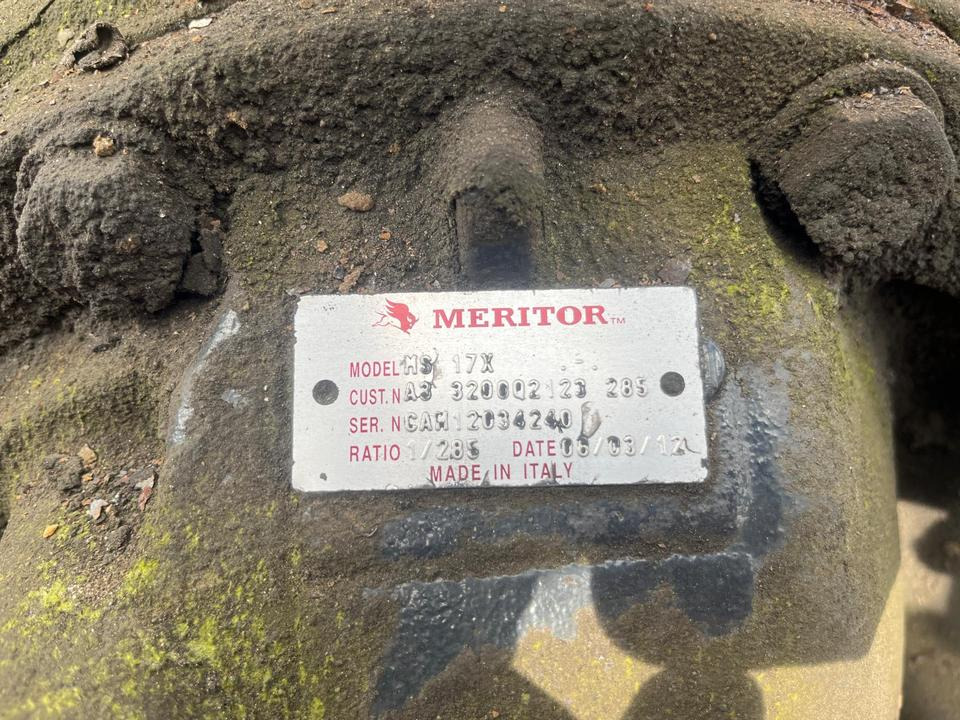 IVECO STRALIS 450 Hinterachse 1/285 Differential MS 17X - Axă spate pentru Camion: Foto 2 IVECO STRALIS 450 Hinterachse 1/285 Differential MS 17X - Axă spate pentru Camion: Foto 2