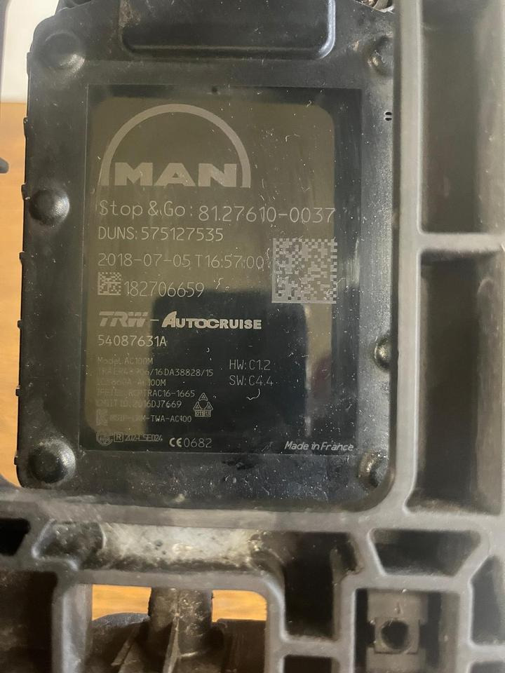 MAN EU6 Radarsensor / Distance Radarsensor 81.27610-0037 - Senzor pentru Camion: Foto 2 MAN EU6 Radarsensor / Distance Radarsensor 81.27610-0037 - Senzor pentru Camion: Foto 2