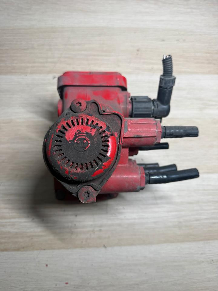 MAN KNORR-BREMSE EBS Ventil K020623 81.52301-6213 - Supapă pentru Camion: Foto 2 MAN KNORR-BREMSE EBS Ventil K020623 81.52301-6213 - Supapă pentru Camion: Foto 2