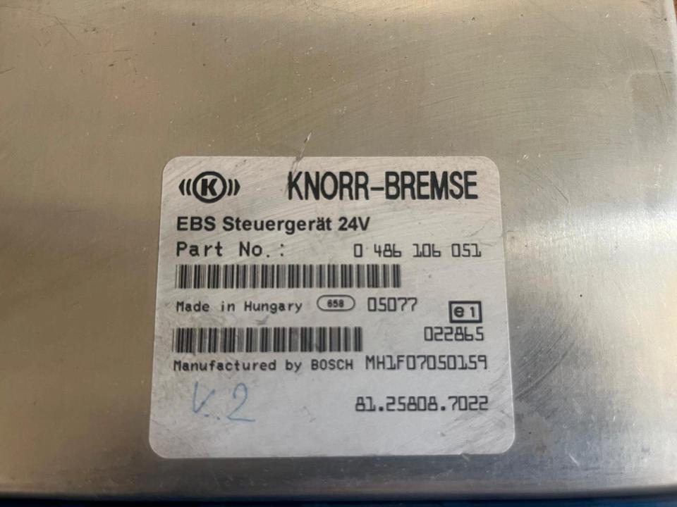 MAN Knorr-bremse EBS Steuergerät 81.25808.7022 - Calculator de bord pentru Camion: Foto 2 MAN Knorr-bremse EBS Steuergerät 81.25808.7022 - Calculator de bord pentru Camion: Foto 2