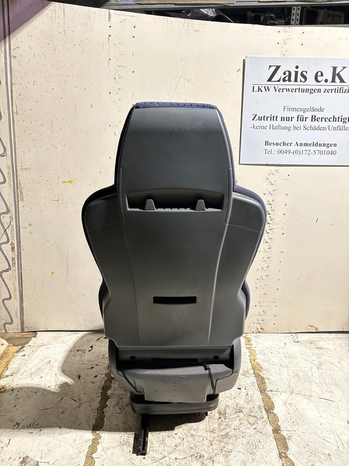 MAN TGA Beifahrersitz - Scaun pentru Camion: Foto 4 MAN TGA Beifahrersitz - Scaun pentru Camion: Foto 4