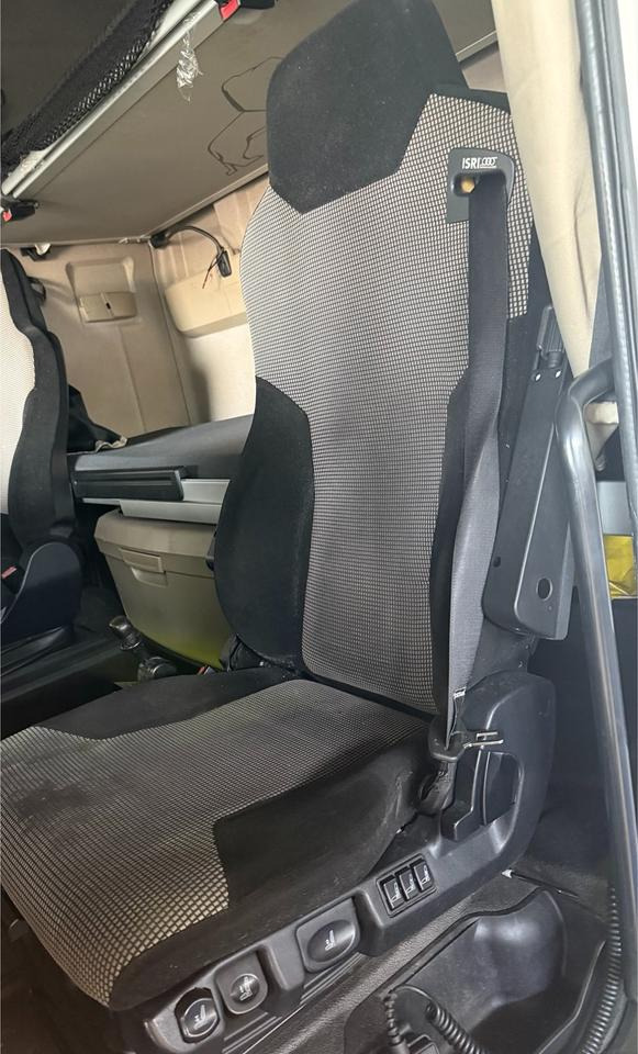 MAN TGX EU6 Fahrersitz - Scaun pentru Camion: Foto 2 MAN TGX EU6 Fahrersitz - Scaun pentru Camion: Foto 2