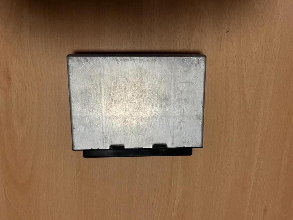 MAN VDO Rohsteuergerät 81.25820.1000 - Calculator de bord pentru Camion: Foto 4 MAN VDO Rohsteuergerät 81.25820.1000 - Calculator de bord pentru Camion: Foto 4