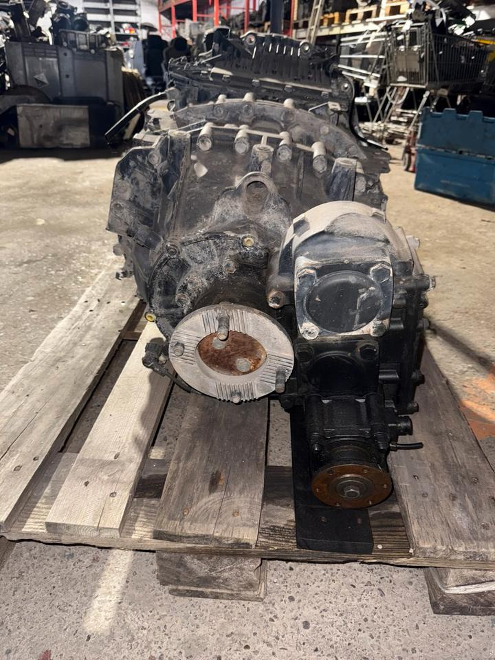 MAN ZF ASTRONIC 12 AS 2130 TD + Doppel Nebenantrieb - Cutie de viteze pentru Camion: Foto 4 MAN ZF ASTRONIC 12 AS 2130 TD + Doppel Nebenantrieb - Cutie de viteze pentru Camion: Foto 4