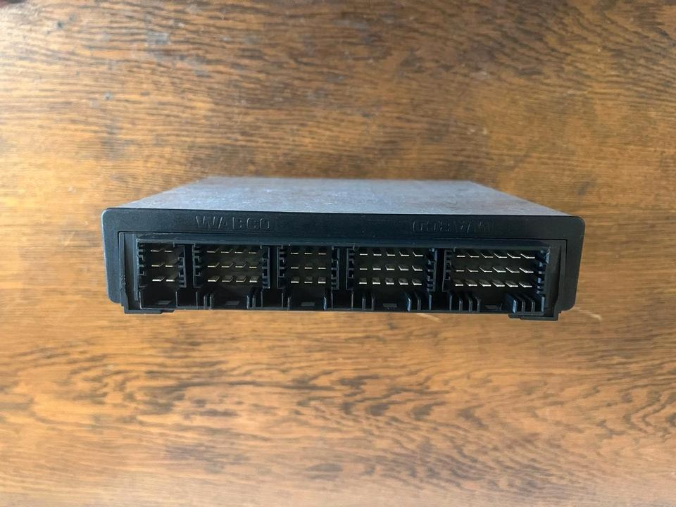 Mercedes-Benz Evo Bus Knickwinkelsteuergerät A0004462630 - Calculator de bord pentru Autobuz: Foto 4 Mercedes-Benz Evo Bus Knickwinkelsteuergerät A0004462630 - Calculator de bord pentru Autobuz: Foto 4